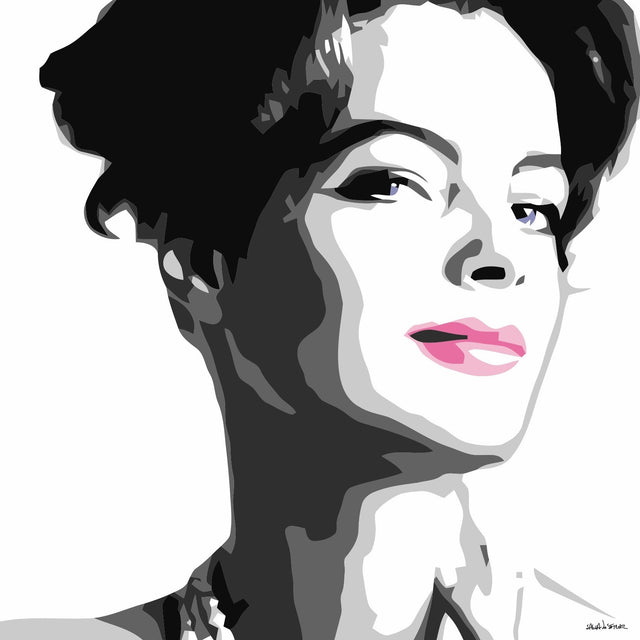 Romy Ingénue B&W